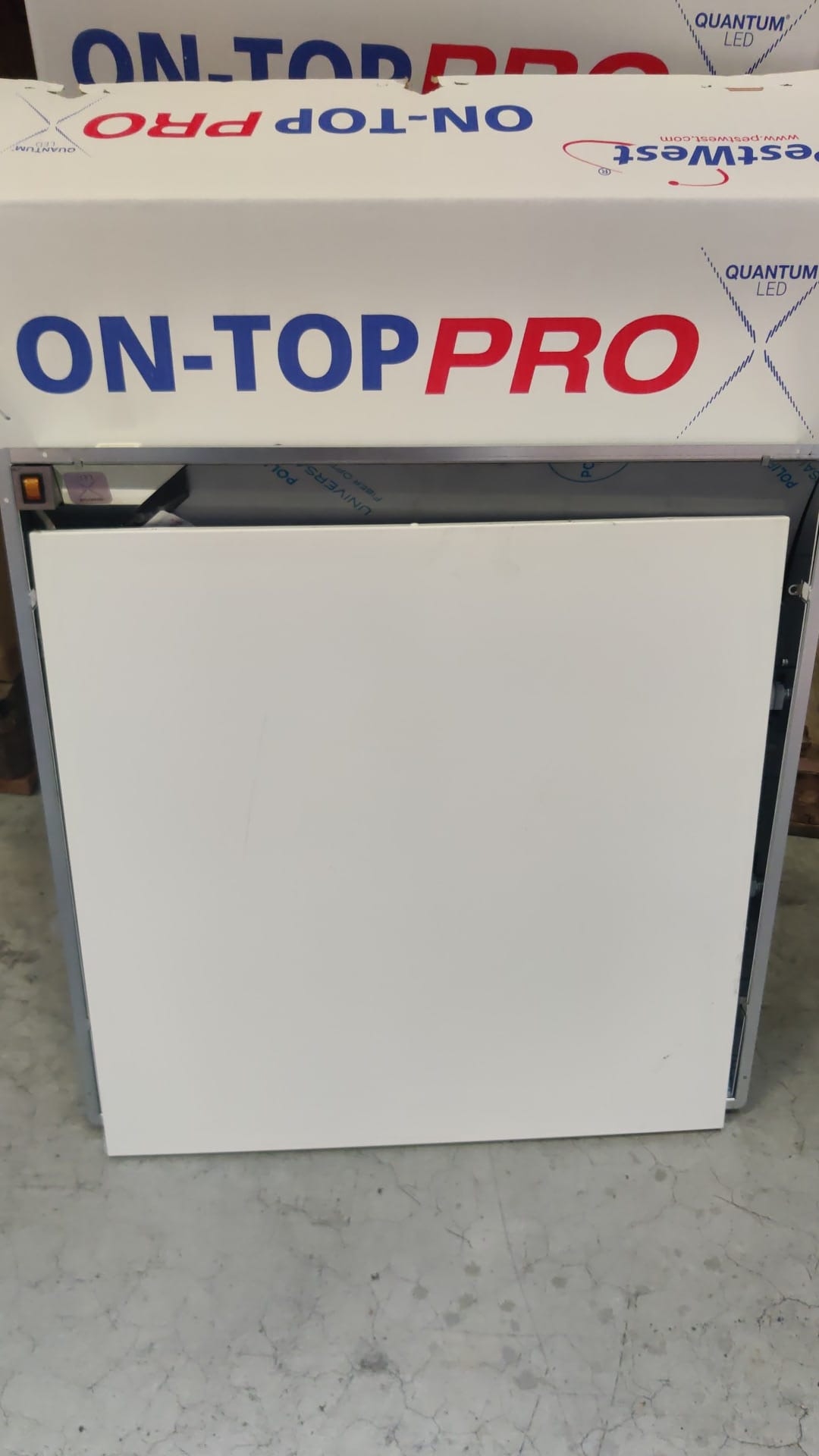 Electrische vliegenvanger On-Top Professional LED technolgie. Wit/RVS